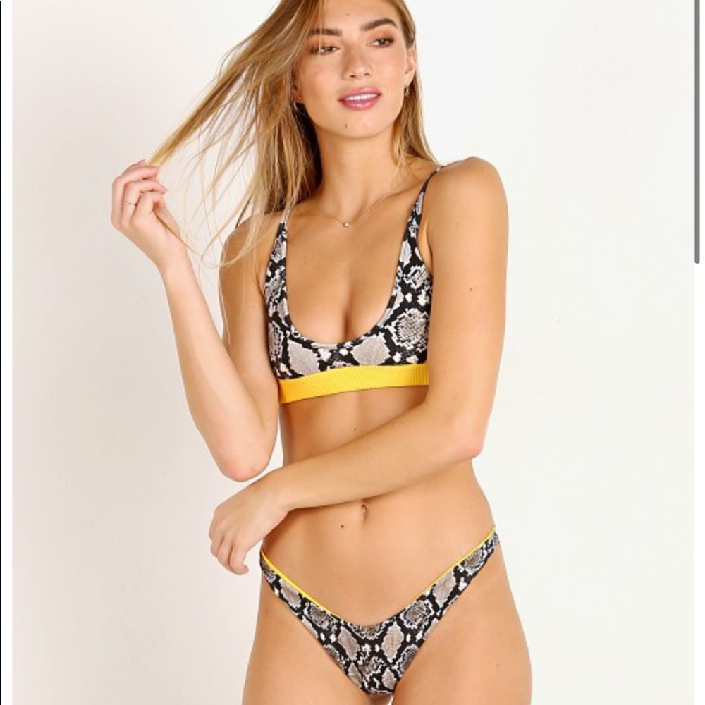 NWT Indah Kia Scoop Bikini Top - Picture 5 of 8